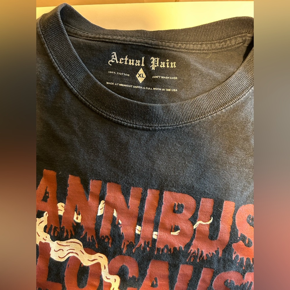 Black Short Sleeve Tee